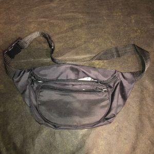 Fannypack
